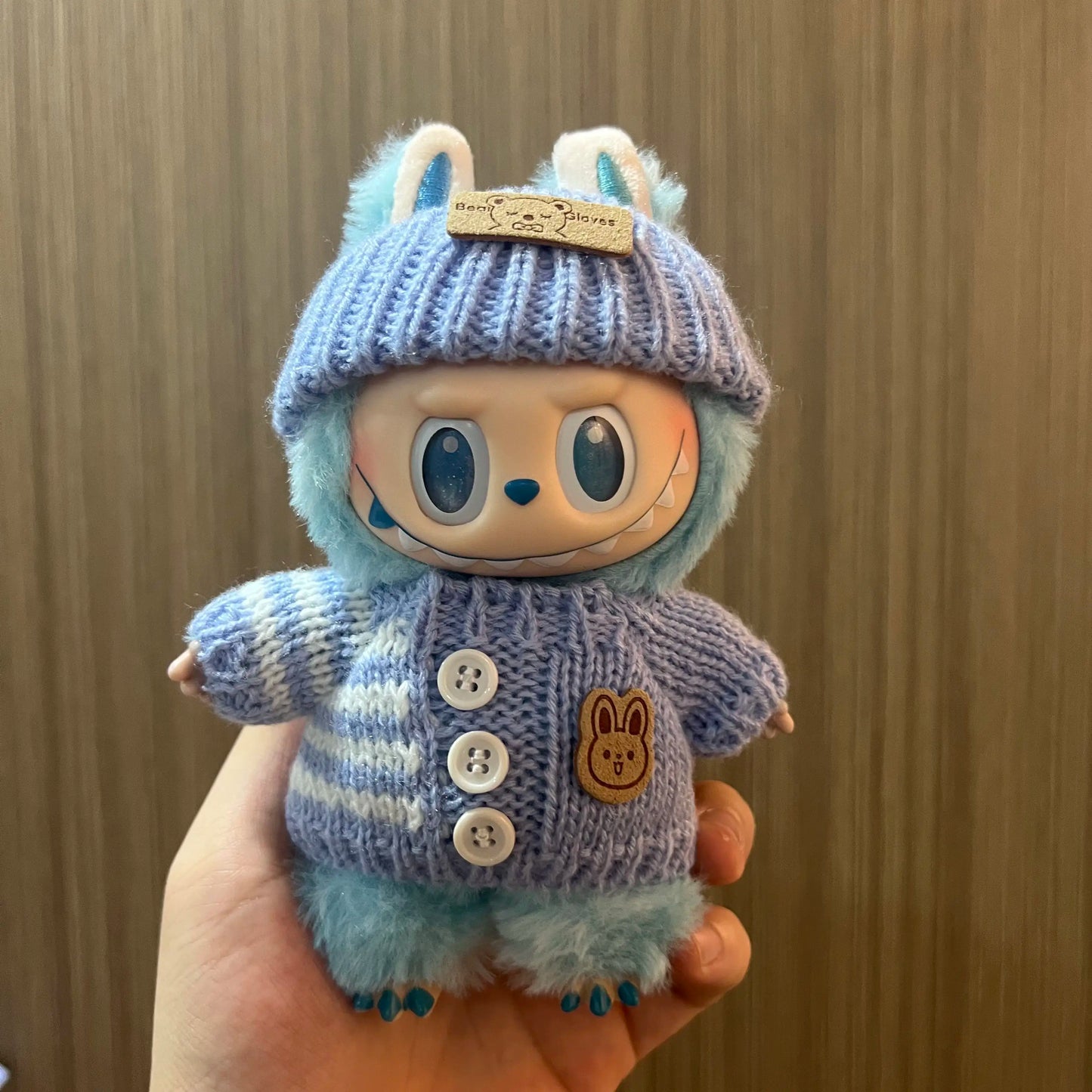 Labubu V3 Front High-Energy-Serie US Spot Goods Lovely Doll with Couture Wardrobe Labubu Doll