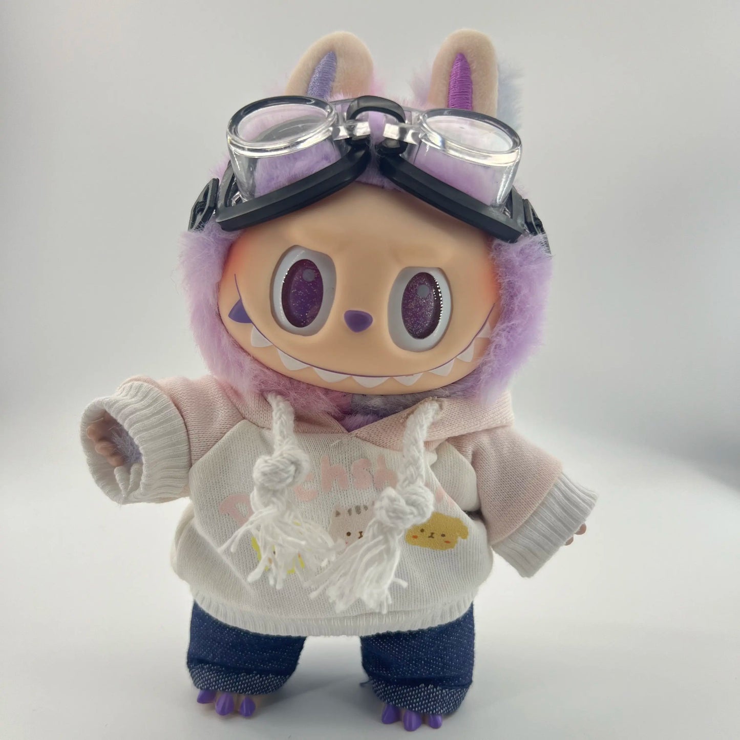 Labubu V3 Cute Cartoon Doll with Couture Wardrobe Front High-Energy-Serie US Spot Goods