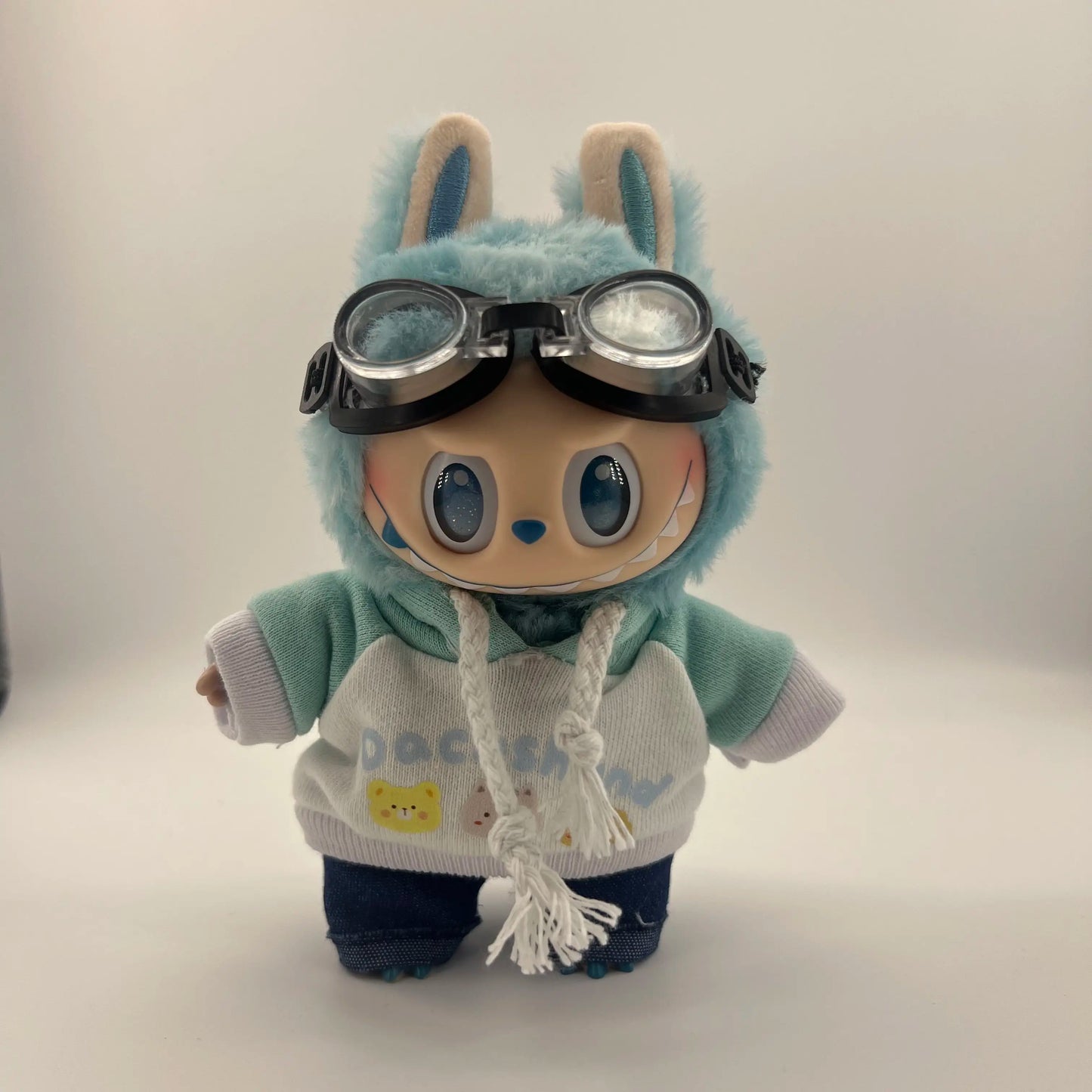 Labubu V3 Front High-Energy-Serie US Spot Goods Beauty Doll with Couture Wardrobe Labubu Doll